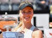 Порошенко поздравил Свитолину с победой на турнире в Риме