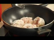 Кролик в кисло-сладком соусе