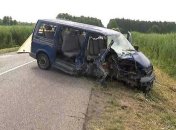 Трое в критическом состоянии: автобус с украинцами попал в серьезную аварию в Польше (фото)