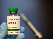 Вчені в Китаї винайшли вакцину від коронавірусу, готуються до її випробування