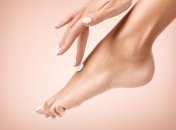 Шкіра ніг більше не буде пересихати