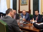 Телевидение для граждан станет снова доступным: Зеленский договорился с медиагруппами