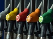 Бензин подешевел из-за падения цен на нефть