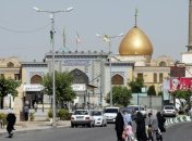 Смягчение карантина: в Иране планируют открыть кинотеатры, курсы и детсады