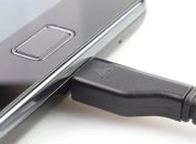 Названо самое опасное место в доме для зарядки смартфона