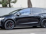 Tesla добавила кроссоверу Model X бюджетную версию 