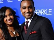 Тяжелое состояние дочери Уитни Хьюстон приносит прибыль близким 