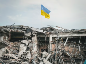 Сотні тисяч українців втратили житло, але залишилися на Батьківщині