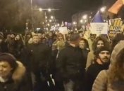 В Румынии тысячи людей вышли на антикоррупционные акции протеста
