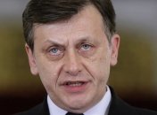 Глава Румынии обвинил Запад в давлении на румынские власти