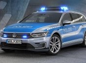 Volkswagen представил гибридный универсал для полиции