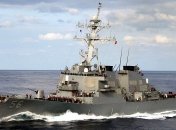 В Сети появились кадры повреждений эсминца США после столкновения с танкером (Видео)