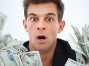 Мужчина 2 раза выиграл крупную сумму за 4 месяца