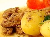 Свинина, тушеная в пиве