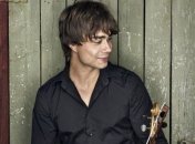 "Вдруг все скучные вещи стали волшебными": Александр Рыбак выпустил новый клип (Видео)