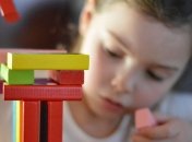 Как научить ребенка играть самостоятельно?