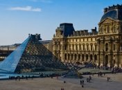 Под Лувром установили новый ускоритель частиц