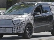 Шпионы заметили обновленный Ford Kuga