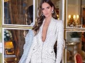 Ізабель Гулар продемонструвала спокусливу фігуру