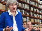 Мэй обещает принять меры для сокращения миграции