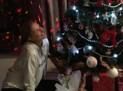 Елка с намеком: Катя Осадчая рассекретила пол своего будущего ребенка