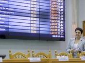 ЦИК обработала 98,95% протоколов: "ЕС" ведет борьбу с "Батькивщиной"