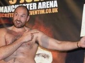 "Может быть, я и жирный, но ты - бумажный чемпион": Фьюри "наехал" на соперника Кличко