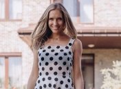 Катя Осадчая показала фотосессию в пикантных нарядах