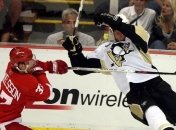 НХЛ. "Оттава" сильнее "Бостона", успех "Калгари"
