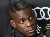 Балотелли: Я остаюсь в "Милане"