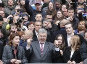 Итоги 14 апреля: дебаты Порошенко, увольнение Семочко, Таиланд без виз и выборы в Финляндии