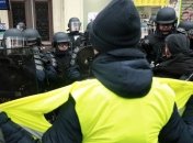 Годовщина движения "желтых жилетов": более сотни задержанных