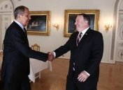 Помпео поговорил с Лавровым о "пленниках Кремля"