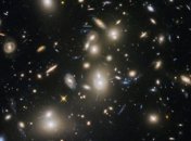 Астрономы увидели свет древних галактик времен "темной" Вселенной