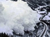 Сильный ветер и лавинная опасность: ГСЧС предупредила украинцев