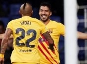 Суарес помогает жителям Уругвая во время пандемии коронавируса