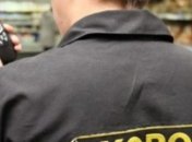 Выяснилась судьба охранника, избившего женщину в киевском "Ашане"