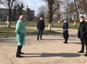 Головний санлікар пояснив, чому не відвідав епіцентр коронавірусу (Фото)