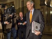 Сенатор: США должны помочь украинской армии