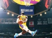 Легендарный данк Коби Брайанта повторил его друг Леброн Джеймс