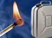 У Запорізькій області чоловік облився бензином та підпалив себе