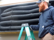 Солнечный коллектор устанавливают на солнечную сторону дома