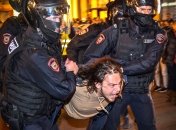 У рф чоловіки намагаються уникнути мобілізаційних заходів, адже усвідомлюють, що стануть "гарматним м'ясом" на війні в Україні