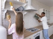 Простий лимон допоможе очистити витяжку