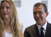 54-летний Антонио Бандерас увез возлюбленную в свой родной город