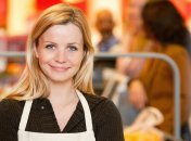 Самая востребованная профессия - продавец