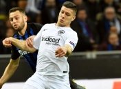 Барселона более 20 раз просматривала форварда Айнтрахта Йовича