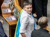 Савченко под ВР Украины оскорбила активистка