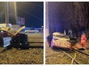 На месте работали две машины "скорой помощи"