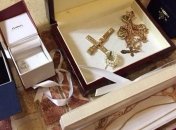 Прокуратура изъяла у чиновников тысячи долларов и драгоценности